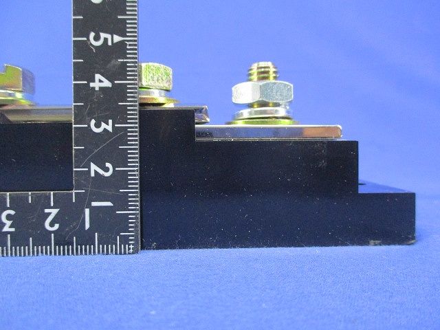 接地端子ユニット ネジ式0.5ｋｇ ETU