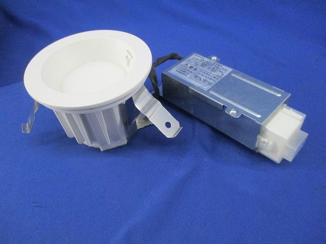 LEDダウンライトφ100(温白色)(キズ・汚れ有) LGB73301LB1