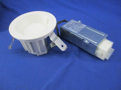 LEDダウンライトφ100(温白色)(キズ・汚れ有) LGB73301LB1