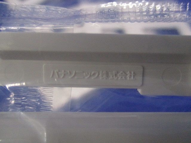 コンセントプレート8コ用(10枚入)(ホワイト)(新品未開封) WTF8008