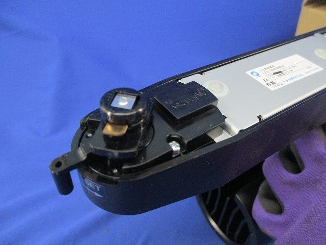 LEDダクトレール用スポットライト(白色)(黒)(キズ･汚れ有)(箱違い) LZS-92992NBW