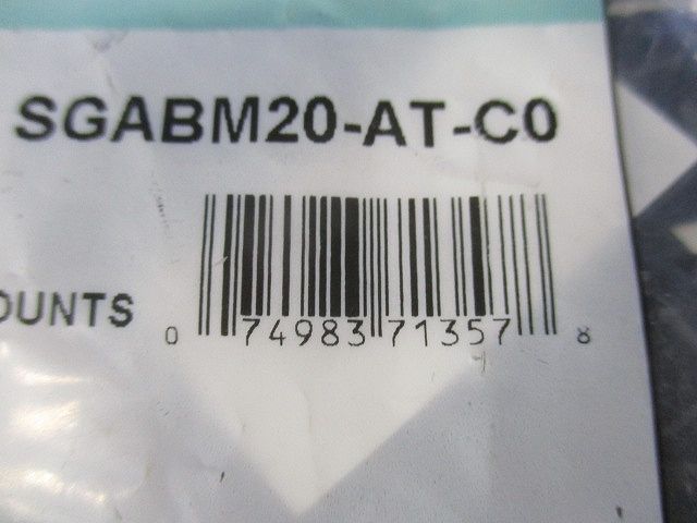 スーパーグリップ専用マウントベース 耐候性黒 100個入 SGABM20-AT-C0-100