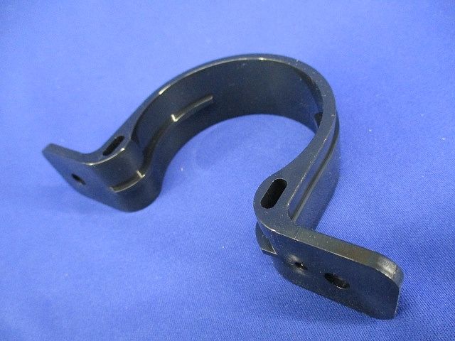 PF管両サドル(10個入)(撮影の為開封) SF-54