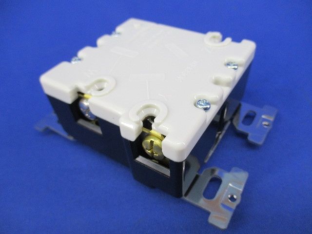 埋込コンセント30A250V WF1330K