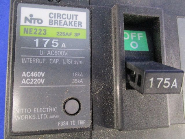サーキットブレーカ3P175A(箱違い)(キズ・汚れ有) NE223
