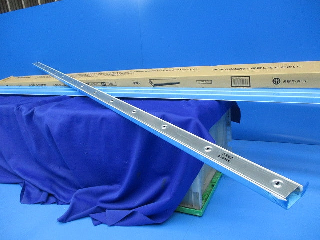 メタルモールB型2m(3本入)(ホワイト)(歪み有) DZB202KW