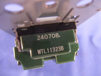 埋込アースターミナル付接地ダブルコンセント 金属枠付 ブラック WTL11323B