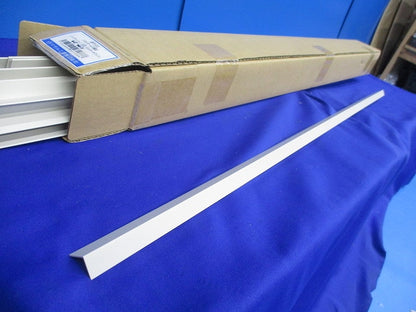 メタルモール付属品パーテーションB型(45本入)(ミルキーホワイト) BP103