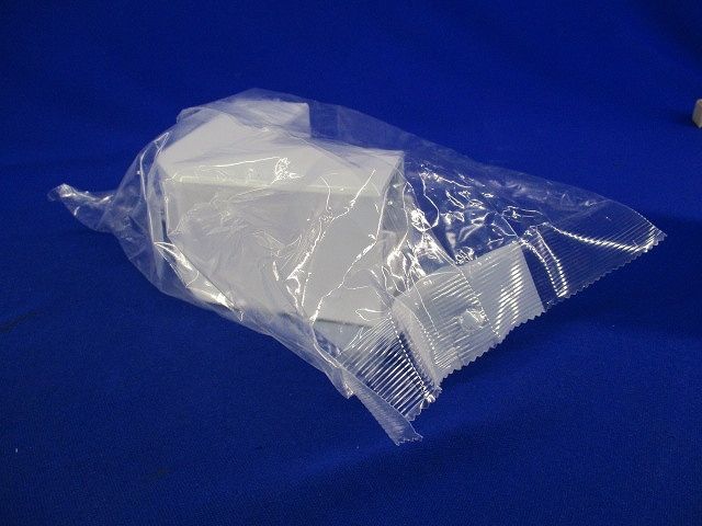 エムケーダクト付属品 内外マガリ2号(4個入)(ホワイト)(新品未開封) MDK122