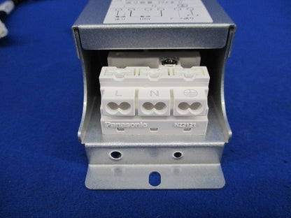 LED電源ユニット LZA-90822E