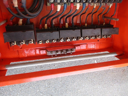 仮設用キャビネット 動力分電盤125A 鉄製 オレンジ(ジャンク品) GB-123EA他