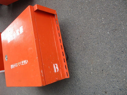 仮設用キャビネット 動力分電盤125A 鉄製 オレンジ(ジャンク品) GB-123EA他