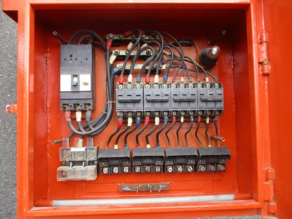 仮設用キャビネット 動力分電盤125A 鉄製 オレンジ(ジャンク品) GB-123EA他