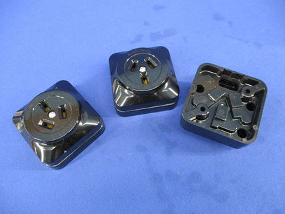 角型コンセント(3個入)(汚れ有) MR2748