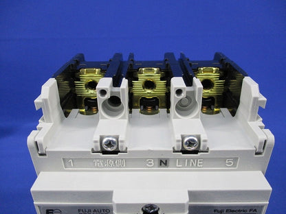 オートブレーカ3P3E50A(汚れ有) BW50EAN