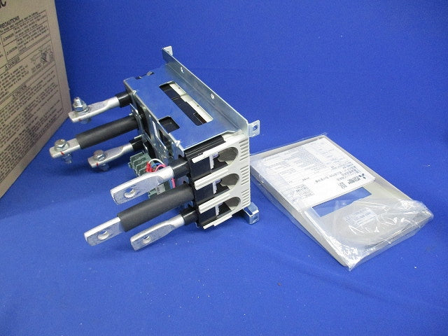 ノーヒューズブレーカ3P125A(アラームスイッチ付)(箱違い) NF250-CV