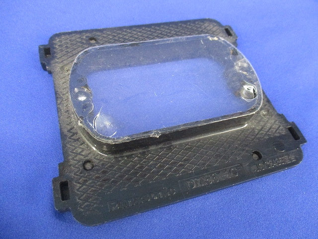 中型四角スイッチカバー1コ用(11個入) DM5611C