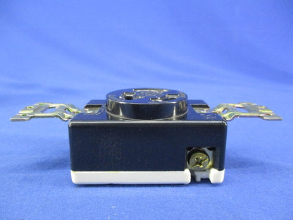 引掛埋込コンセント(5個入)(キズ・汚れ有)National WF2320K