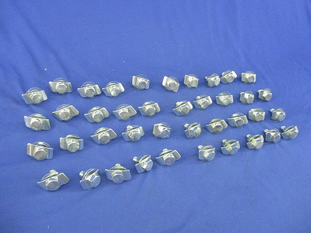 本体下向き器具取付金具(傷・汚れ有)(40個入) DC305B