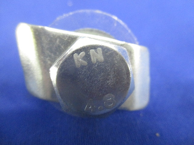 本体下向き器具取付金具(傷・汚れ有)(40個入) DC305B