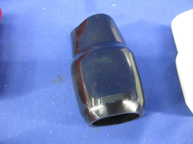 絶縁キャップ(色混在14個入)(赤・黒・白・青) TIC-325