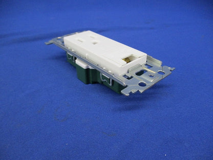 埋込アースターミナル付接地コンセント 金属枠付 マットセラミックホワイト WTL11313MW