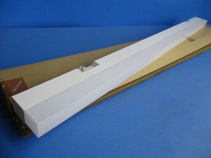 LEDベースライト(温白色)(キズ・汚れ有) AH54358