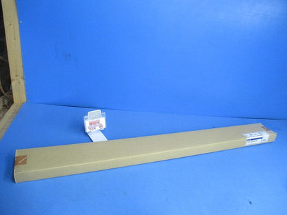 LEDベースライト(温白色)(キズ・汚れ有) AH54358