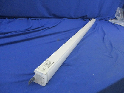 LED建築化照明器具(昼白色)(色あせ・キズ・汚れ有) LGB50036LB1