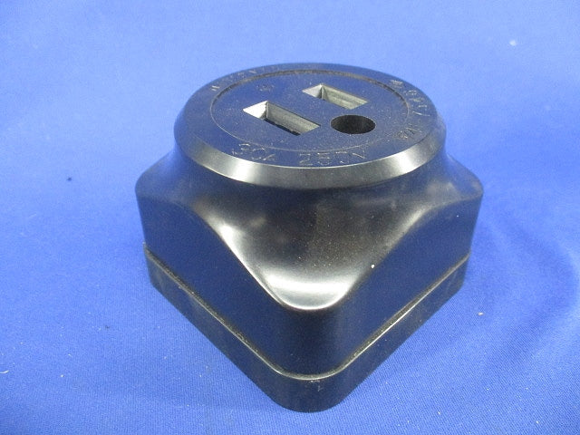 露出コンセント30A250V(キズ・汚れ有) National 30A250V