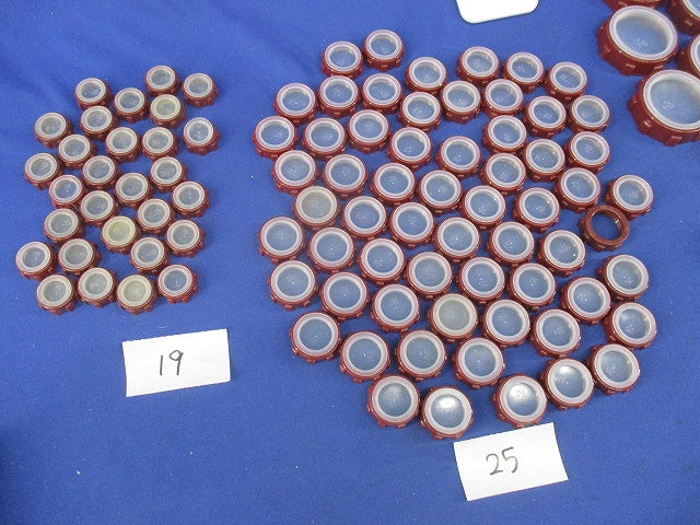 プラブッシングセット(サイズ混在110個入)(キズ・汚れ有) DS1775他