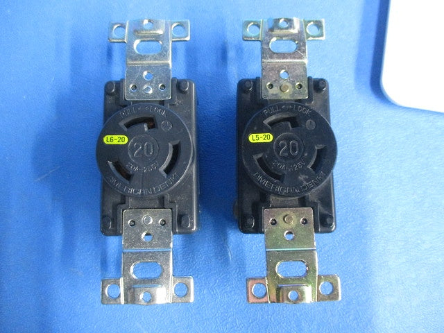 引掛形 埋込コンセントセット(混在2個入) 3210-L5他