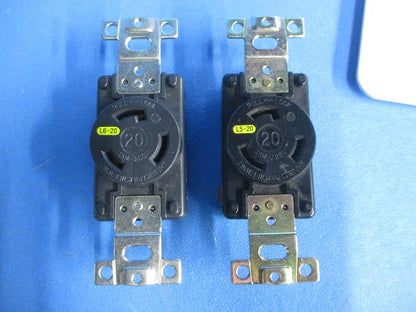 引掛形 埋込コンセントセット(混在2個入) 3210-L5他