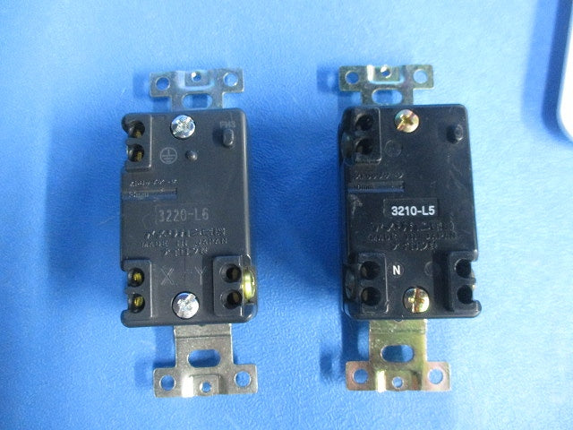 引掛形 埋込コンセントセット(混在2個入) 3210-L5他