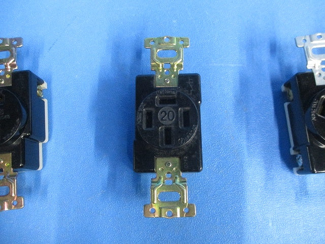 埋込コンセントセット(混在6個入)(キズ・汚れ有)National WF1320K他