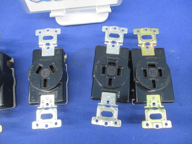 引掛埋込コンセントセット(混在6個入)(傷・汚れ有)National WF2315K他