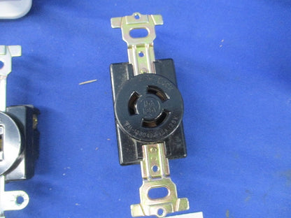 引掛埋込コンセントセット(混在5個入)傷・汚れ有 MH2872他