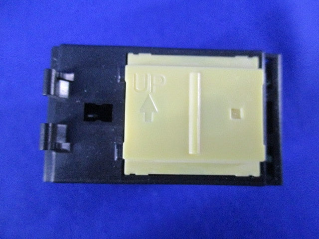 埋込表示スイッチ(ハンドル無し) WTC526323F