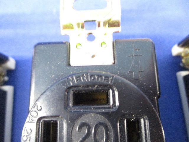 引掛埋込コンセントセット(混在5個入) WF2320K他