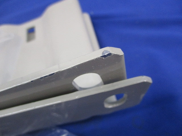 垂直ラック支持金具(1対) QRU1R