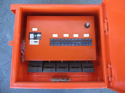 仮設用キャビネット 動力分電盤125A 鉄製 オレンジ(ジャンク品) GB-123EA他