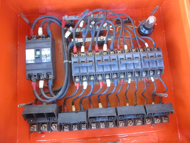 仮設用キャビネット 動力分電盤125A 鉄製 オレンジ(ジャンク品) GB-123EA他