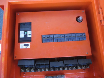 仮設用キャビネット 動力分電盤125A 鉄製 オレンジ(ジャンク品) 型番不明