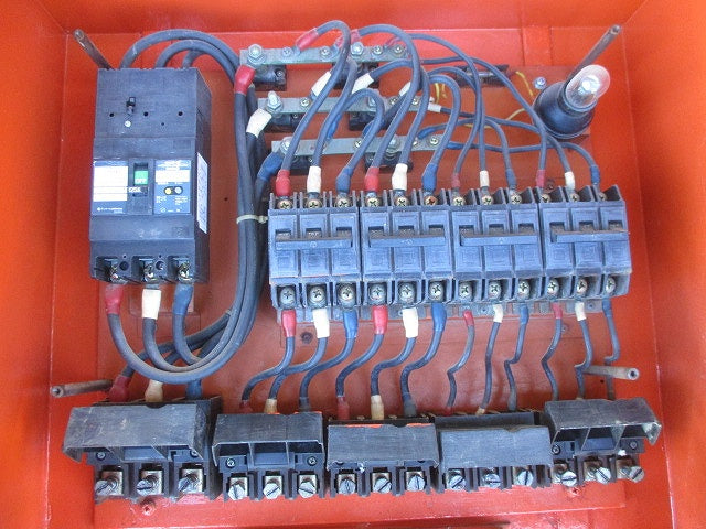 仮設用キャビネット 動力分電盤125A 鉄製 オレンジ(ジャンク品) GB-123EA他