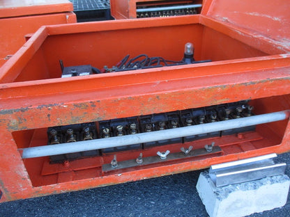 仮設用キャビネット 動力分電盤125A 鉄製 オレンジ(ジャンク品) GB-123EA他