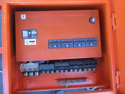 仮設用キャビネット 動力分電盤125A 鉄製 オレンジ(ジャンク品) GB-123EA他