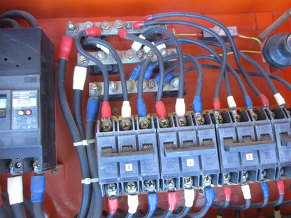 仮設用キャビネット 動力分電盤125A 鉄製 オレンジ(ジャンク品) GB-123EA他