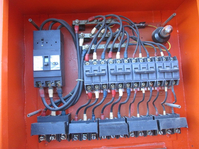 仮設用キャビネット 動力分電盤125A 鉄製 オレンジ(ジャンク品) GB-123EA他