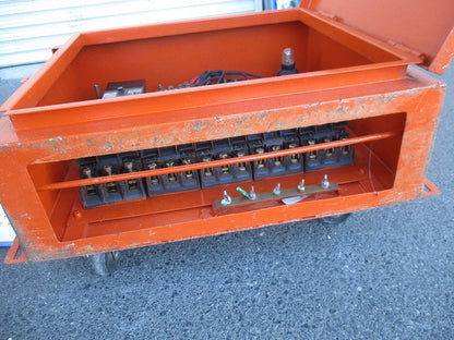 仮設用キャビネット 動力分電盤125A 鉄製 オレンジ(ジャンク品) GB-123EA他