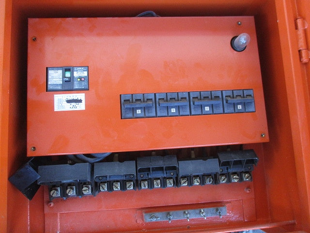 仮設用キャビネット 動力分電盤125A 鉄製 オレンジ(ジャンク品) GB-123EA他